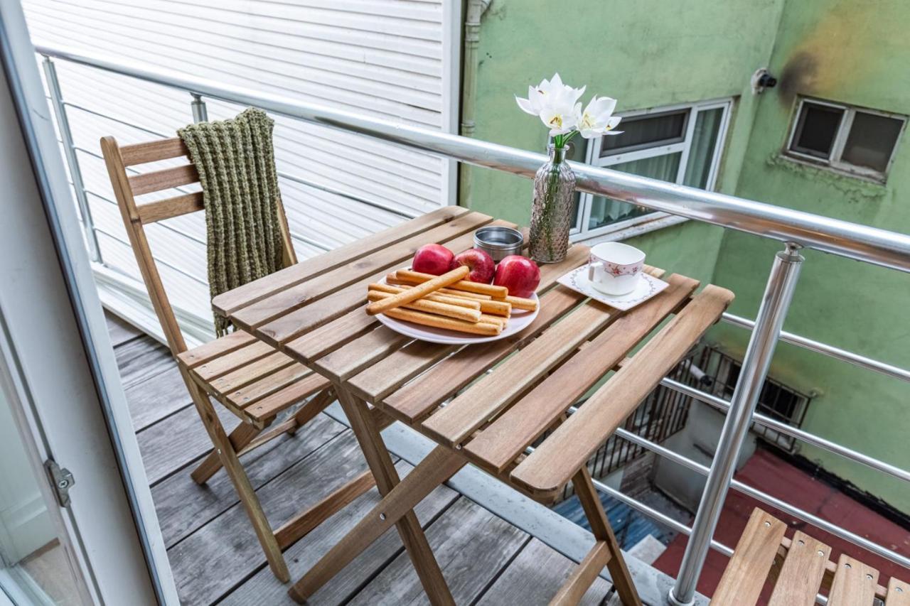 Splendid Flat With Excellent Location In Beyoglu Istambul Exterior foto